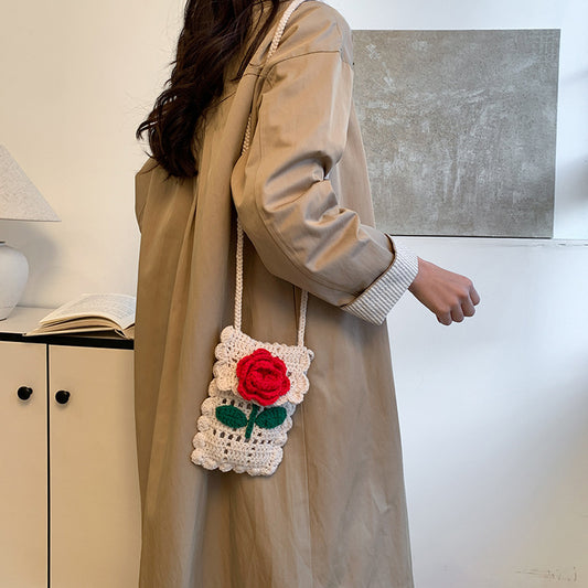 Sweet Flower Ladies Shoulder Bag Finished Hand Crocheted Hollow Crossbody Bag Foreign Style Mini Lipstick Change Bag